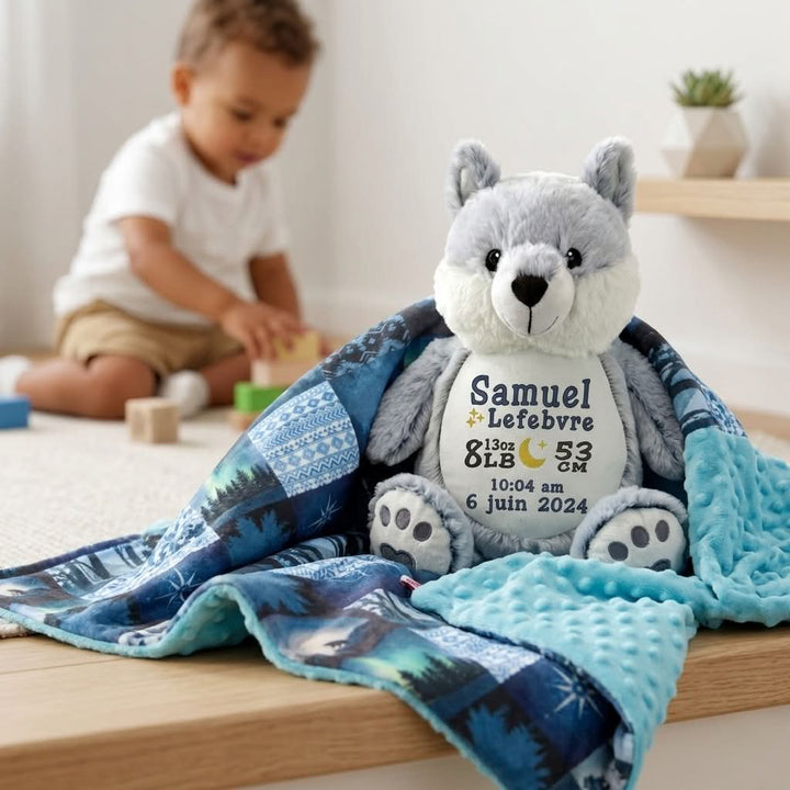 Wolf and Explore blanket bundle